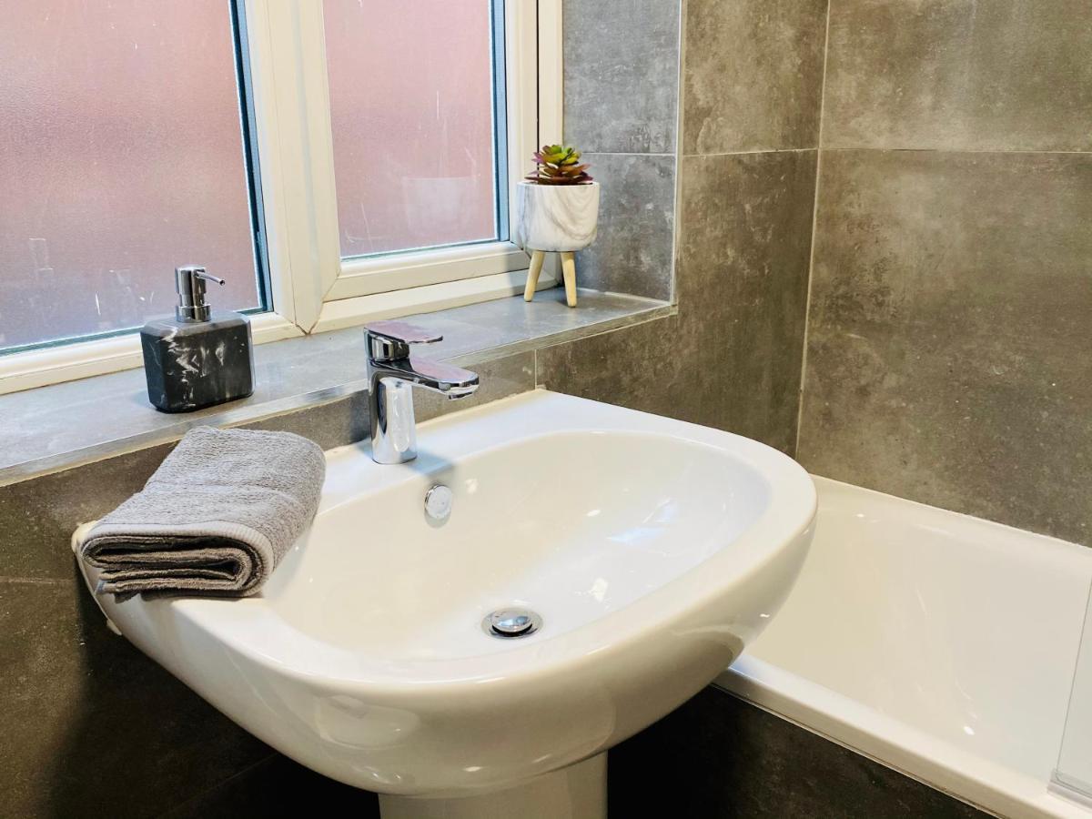 לונדון Willesden Green Rooms מראה חיצוני תמונה