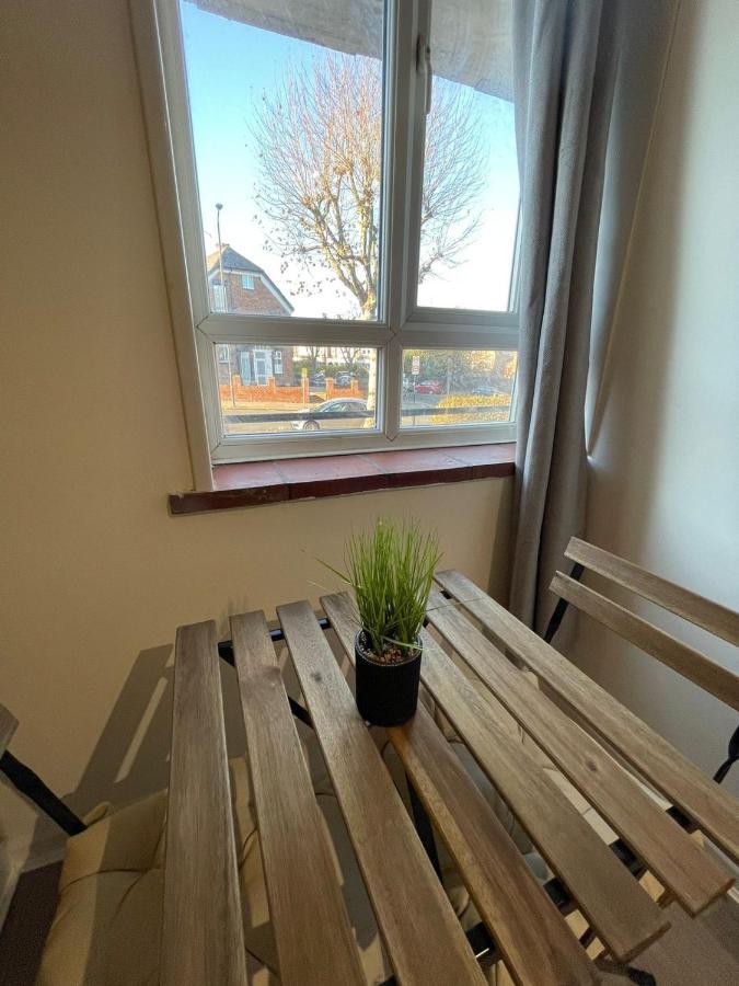 לונדון Willesden Green Rooms מראה חיצוני תמונה