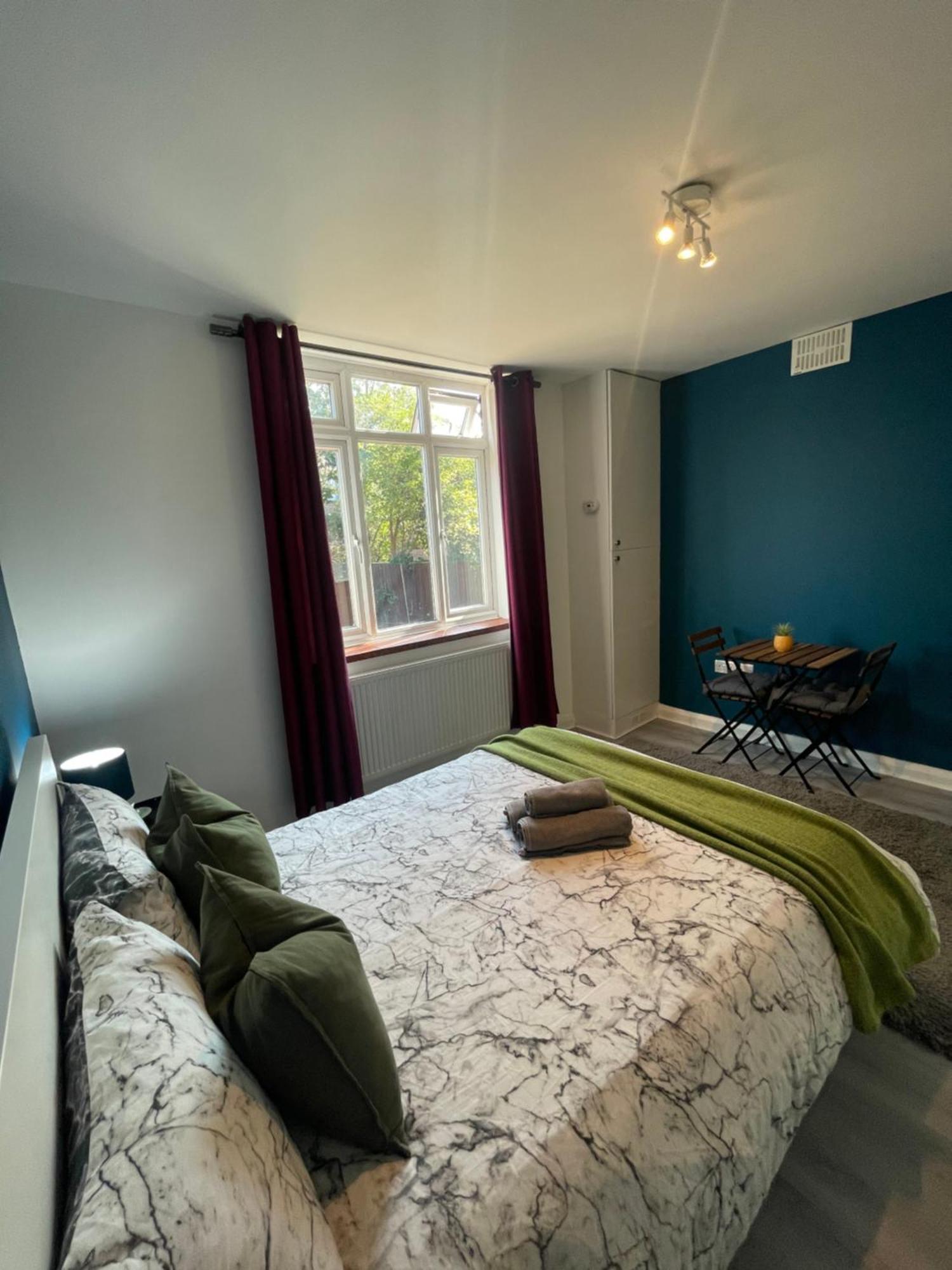 לונדון Willesden Green Rooms מראה חיצוני תמונה